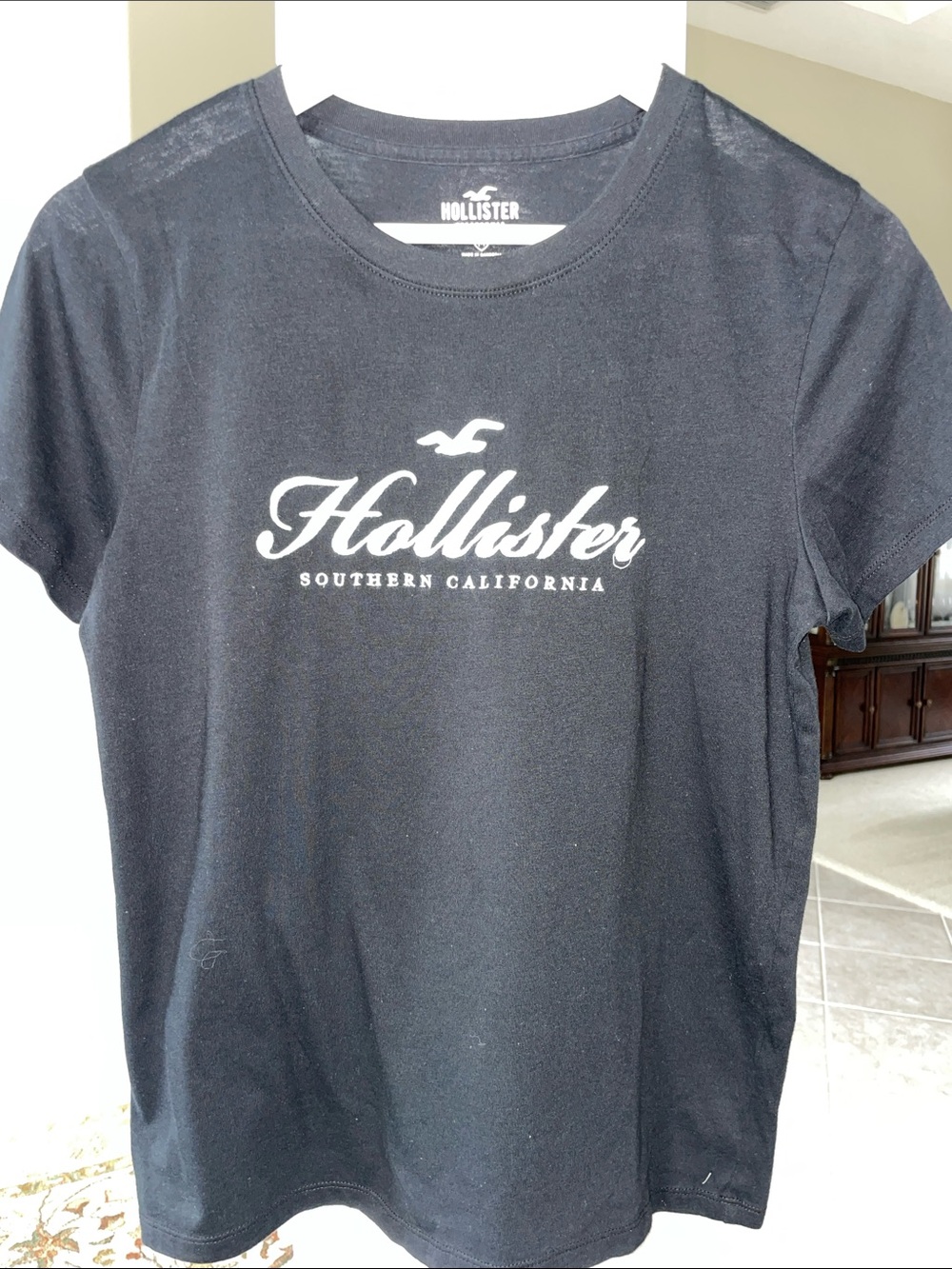 Black Hollister tshirt, medium